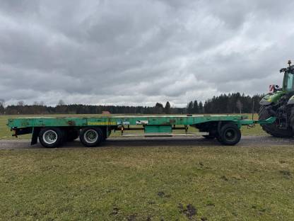 Bild 4:3-Achs-Tieflader Plattformanhänger