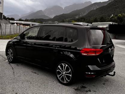 Bild 2:VW Touran