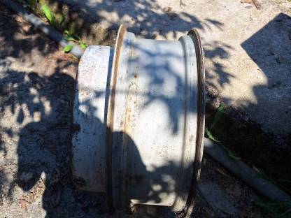 Bild 2:Zwillingsfelgen