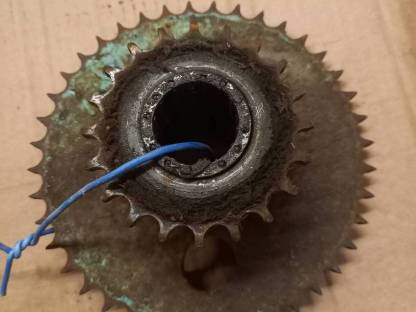 Bild 2:Doppel-Zahnrad Dechenreiter Lely Pick-up