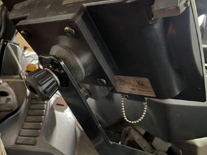 Bild 8:Steyr Expert CVT Monitorhalterung