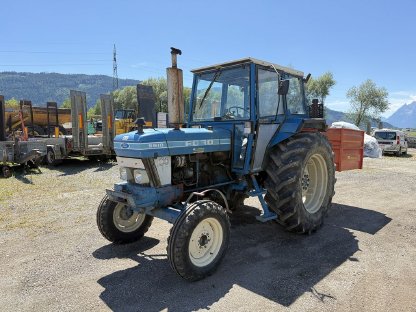 Traktor Ford 5610 inkl. Kippmulde