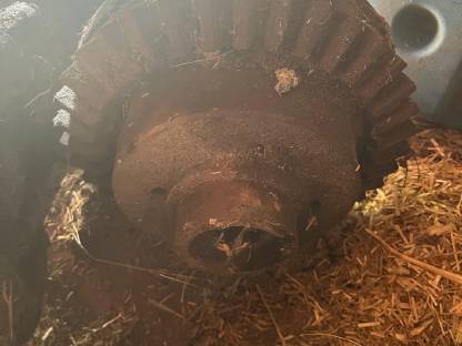 Bild 2:Lindner BF22/BF17 Vorderachsdifferential