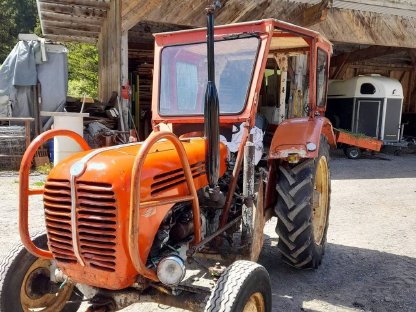 Bild 5:Oldtimer Traktoren