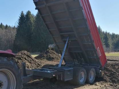 Bild 4:Huber Kipper 15 t