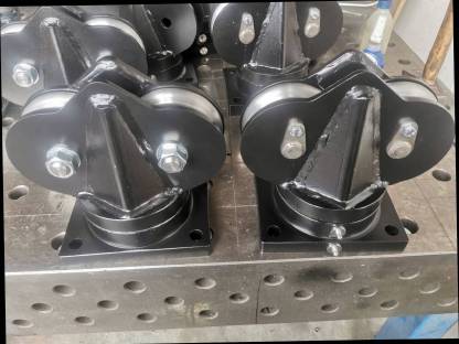 Bild 3:Forstseilrollen für Forstwinden