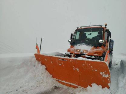 Bild 2:Schneepflug Hydrac UIII 320