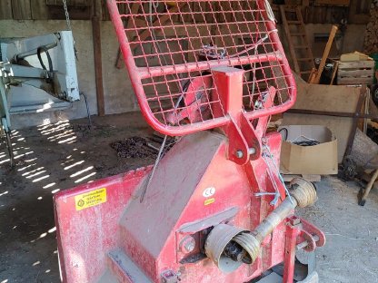 Bild 2:Forstseilwinde Gärtner Euro 4500