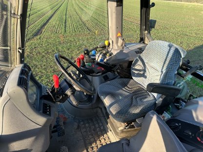 Bild 4:Deutz Agrotron 150 New Stoll Robust F50 Frontlader, Druckluft