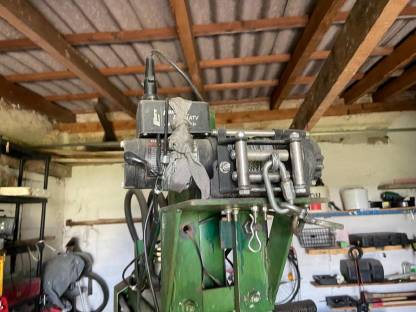 Bild 3:Holzspalter 20 t, Posch Hydro-Combi