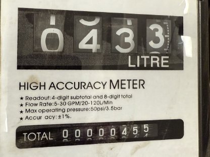 Bild 4:Dieseltank mit Pumpe