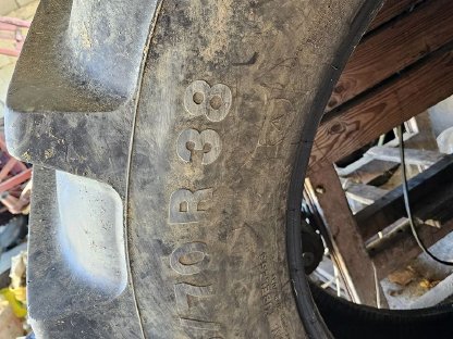 Bild 6:Traktorreifen Vredestein 520/70R38 TRAXION+ 150 D