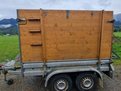 Bild 9:Autoanhänger