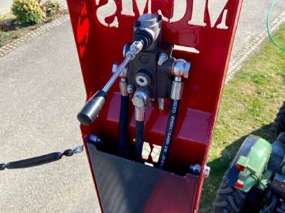 Bild 8:Verkaufe Bühnenanhänger