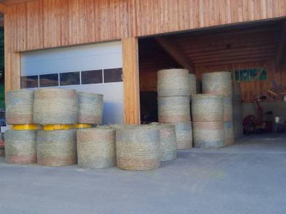 Bild 2:RMH Rundballenbelüftung