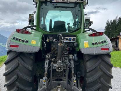 Bild 3:Fendt 716 Vario