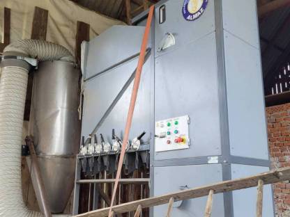 Bild 2:Getreide-Putzmaschine