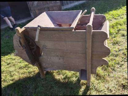 Bild 3:Verkaufe Getreidemühle Windmühle Winde