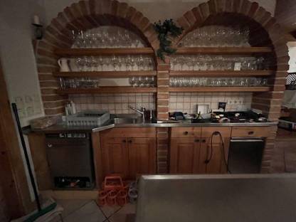 Bild 7:Heurigenschank und Buffet/Vitrine komplett inkl. Kühlladen