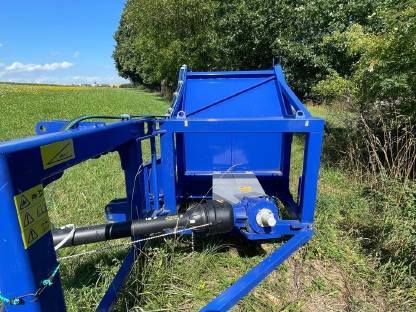 Bild 8:Kompostwender Eurobagging NP2,5