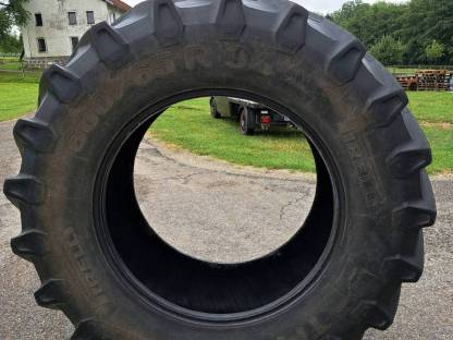 Verkaufe 2 Reifen der Dimension 600/65R34