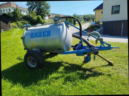 Bauer Güllefass V17