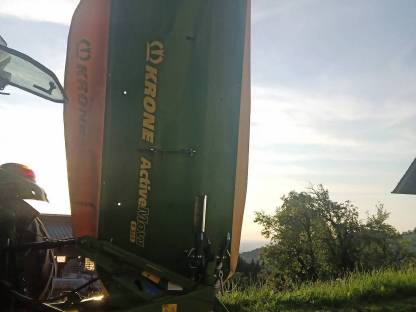 Bild 7:Krone Heckmähwerk ActiveMow R320