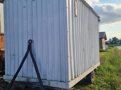 Bauwagen / Container