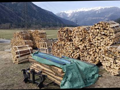 Bild 3:Brennholz