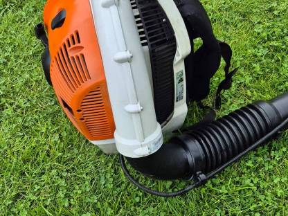 Bild 2:Stihl Laubbläser BR500