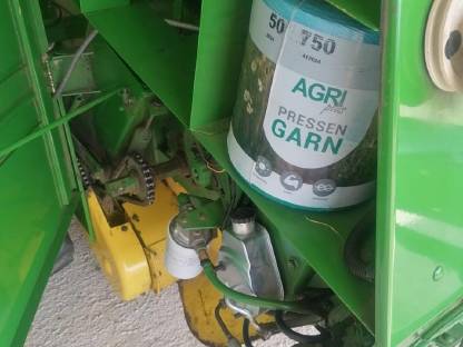 Bild 6:John deere 545 Rundballenpresse