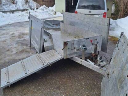 Bild 3:Viehanhänger