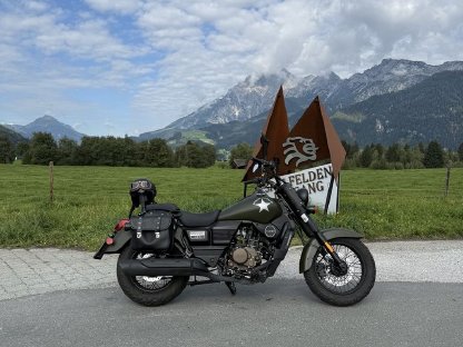 UM Renegade Commando 125, Bj. 2020, 9.500 km