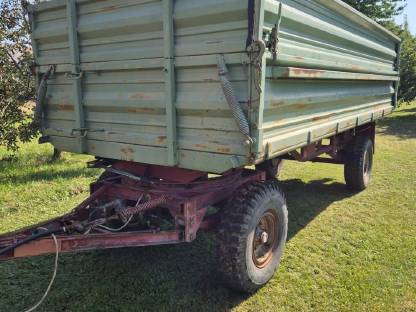 Bild 2:Brantner Kipper Anhänger