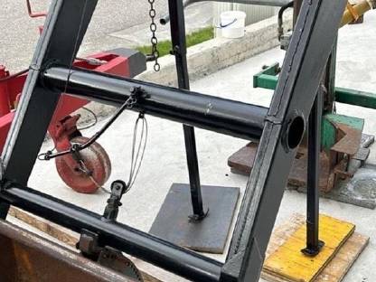 Bild 8:Traktor Ford 4610