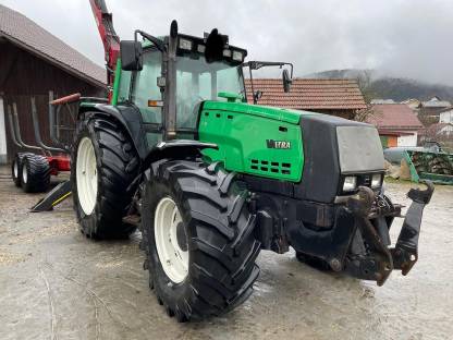 Bild 2:Valtra 8950 Intercooler Hi-Tech 2