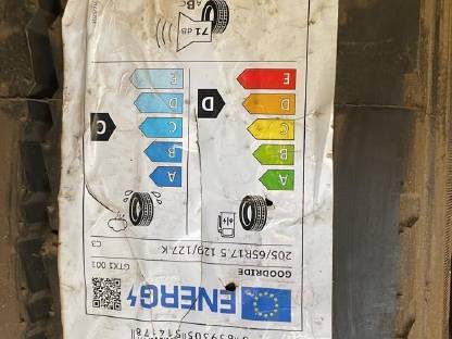 Bild 2:Reifen Goodride 205/65/17,5