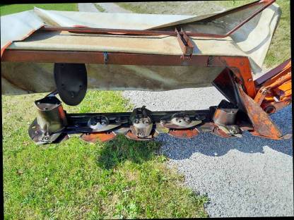 Bild 7:Kuhn Mähwerk GMD 500