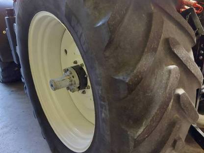 2 Stk. Michelin Multibib 650/65R42