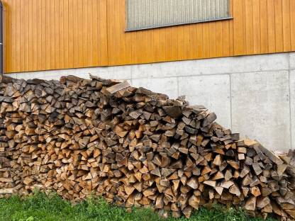 Bild 3:Brennholz zu verkaufen, Eschen und Eichen