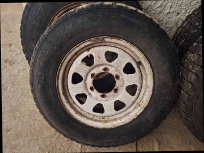 Bild 2:4 Stk. Reifen 205R16C