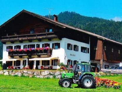 Motivierter Helfer sucht Arbeit am Hof
