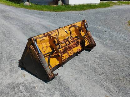 Bild 3:Kramer Kippschaufel