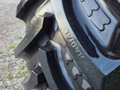 Bild 6:Kompletträder 540/65 R38 - 420/70 R24