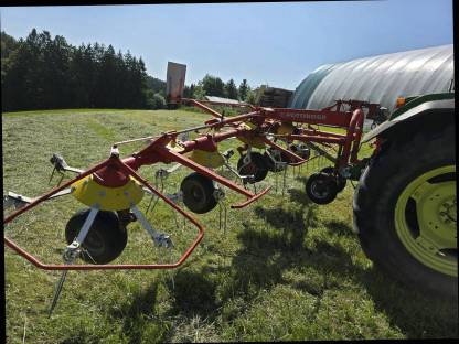 Bild 4:Verkaufe Pöttinger HIT Kreiselheuer 690 Zetter