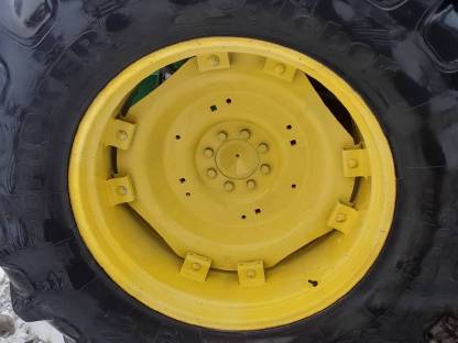 Bild 3:John Deere Reifen Felgen Bereifung AS 600/65R34 Satz