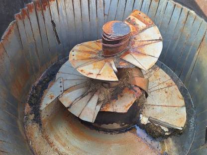 Bild 2:Verkaufe Futtermischwagen