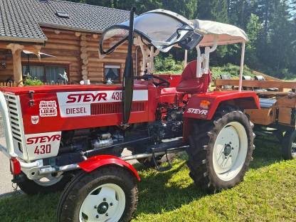 Bild 5:Steyr 30 mit Anhänger