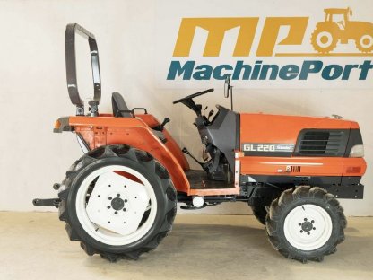 Bild 4:Kubota GL 220 Kleintraktor