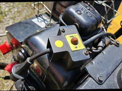 Bild 9:STIGA 1232 Schneefräse 12 PS 82 cm